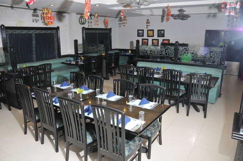 Simsan Hotel Chennai Exteriör bild